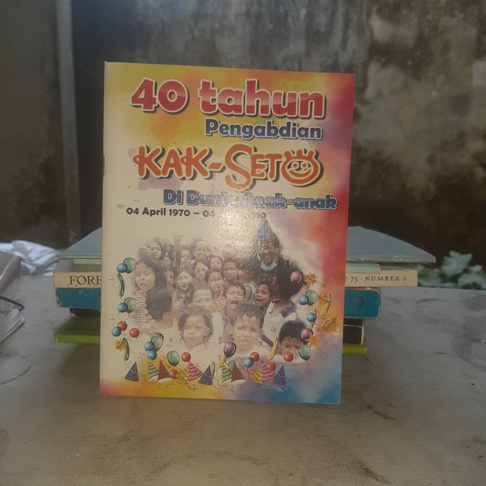 Jual Buku Bekas 40 Tahun Pengabdian Kak Seto Dokumentasi Foto