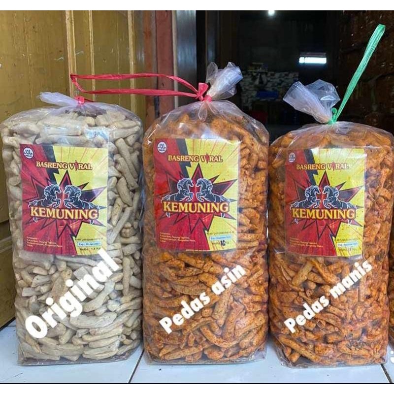 Jual 1 KG BASRENG KEMUNING PEDAS DAUN JERUK VIRAL 1000 Gr Keripik Stik