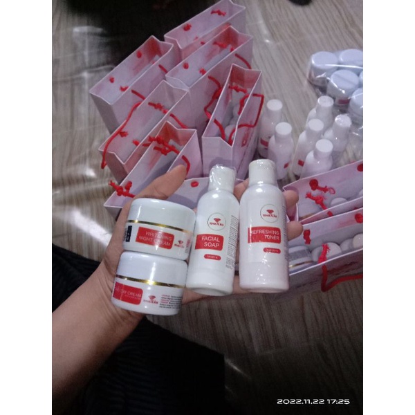 Jual Cream Maxie Skin Care Shopee Indonesia