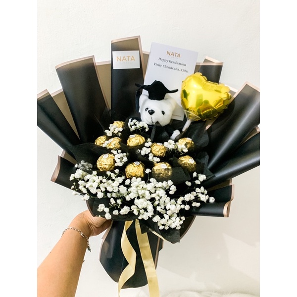 Jual Ferrero Rocher Bouquet Graduation Doll Nata Florist Shopee