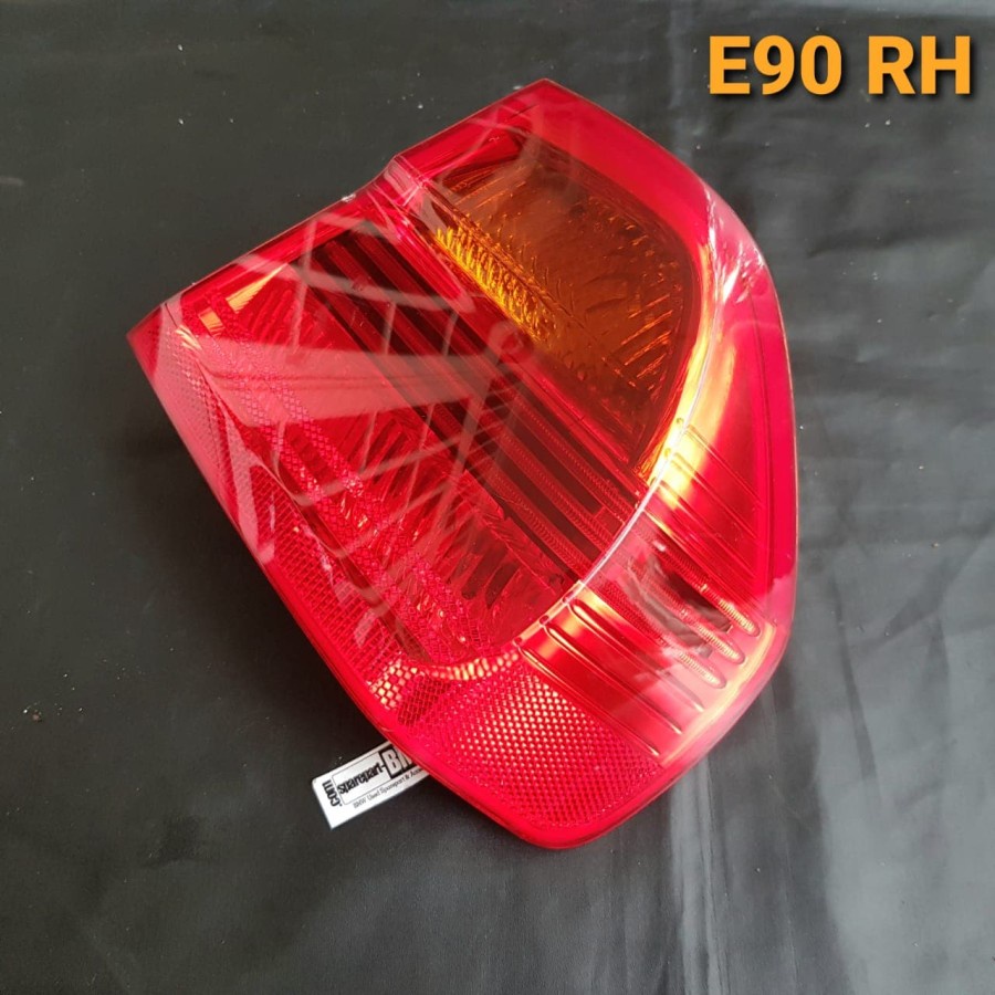 Jual Lampu Stoplamp KANAN KIRI BMW E90 Seri 3 Pre Facelift Thn 05 07