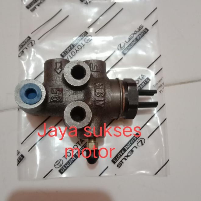 Jual Valve Assy Pembagi Minyak Rem Toyota Kijang K Shopee Indonesia