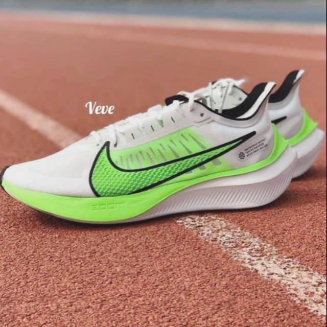 nike zoom gravity original