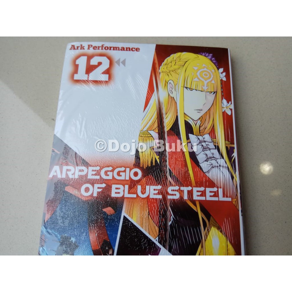 Komik Seri: Arpeggio of Blue Steel oleh Ark Perfomance