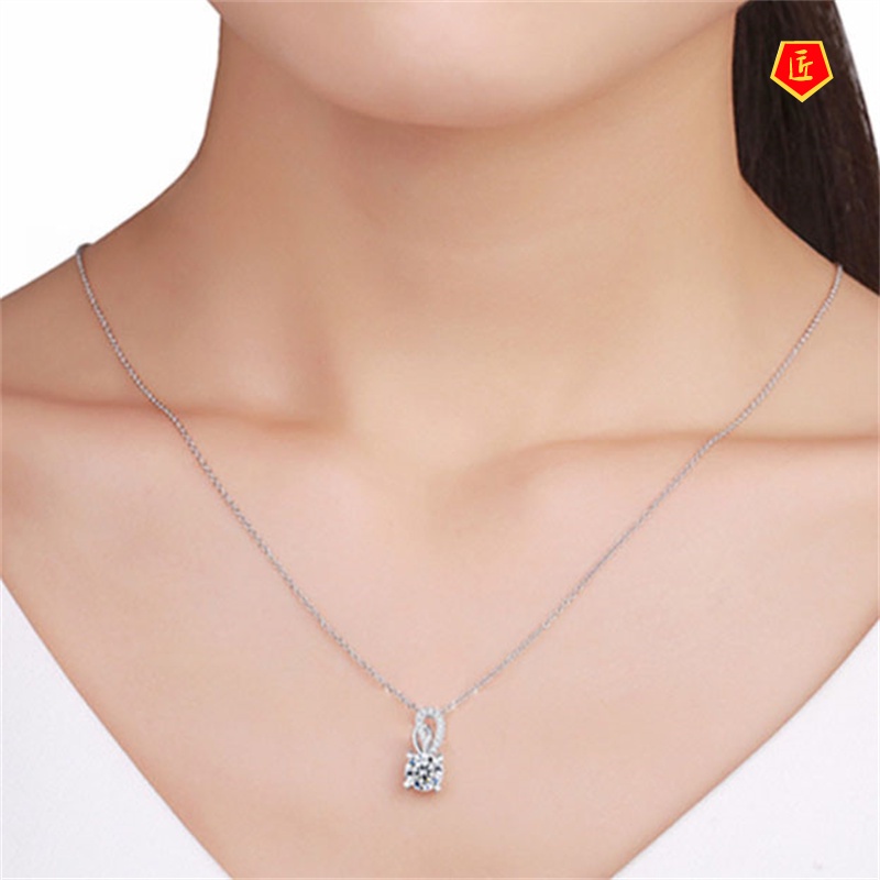 [Ready Stock]Shining Diamond Moissanite Pendant Simple and Elegant