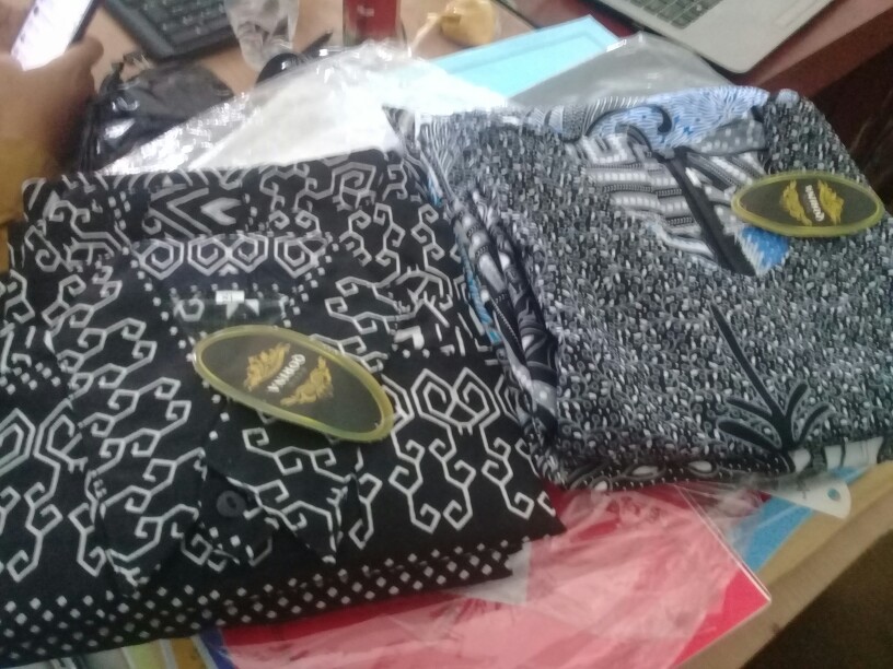 Maura Couple - Sania Ruffle Batik Couple Jumbo Ori Ndoro Jowi Dnt Garansi Termurah Shopee - Solo