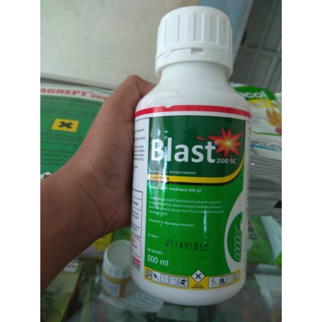 Blast 200 SC 500 ml fungisida