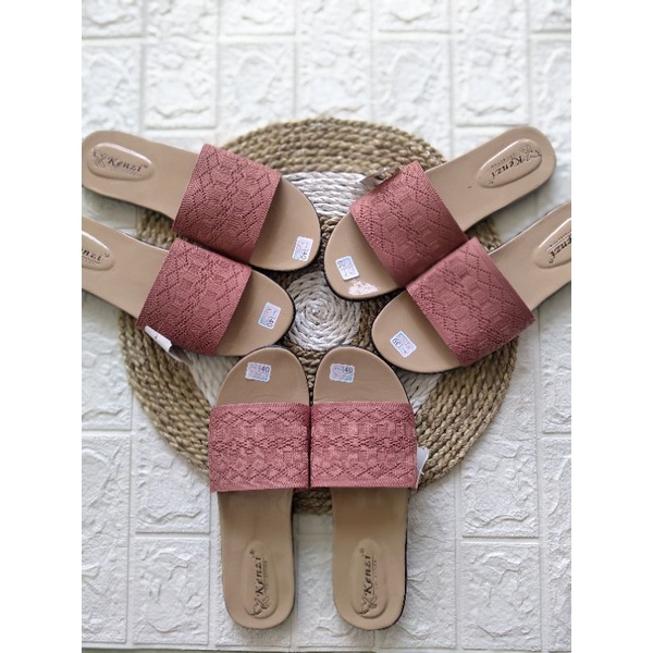 Sandal flat rajut  kekinian/nevada terlaris/kenzie harga murah