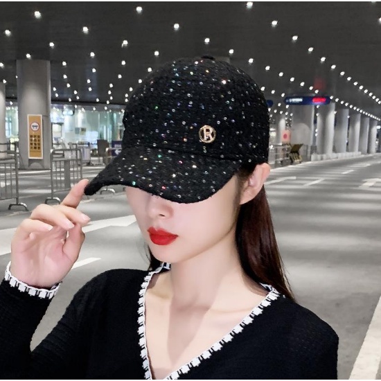 Topi Baseball Pria Wanita Logo R Motif Manik Manik Unisex Pengait Ring Besi Casual Cap sport fashion style korea TWC