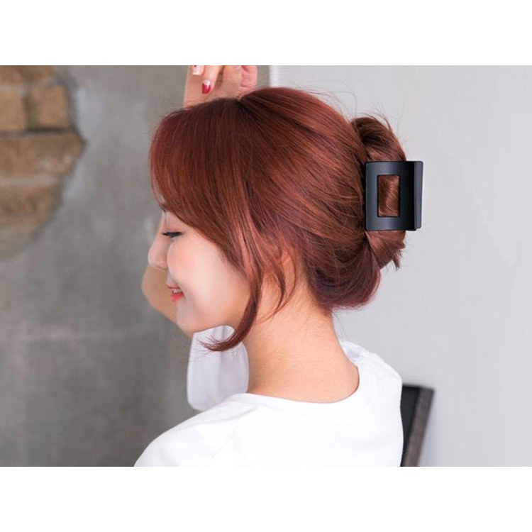 Jedai Doff 5cm Jepit Rambut Salon Doff Model Kotak Bolong Matte Hollow Square Hair Claw Clips