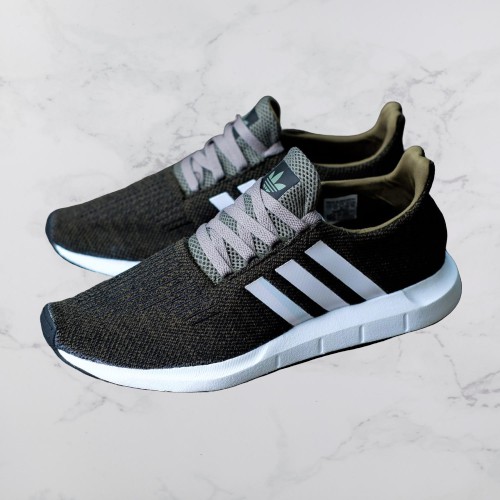 adidas swift run olive green