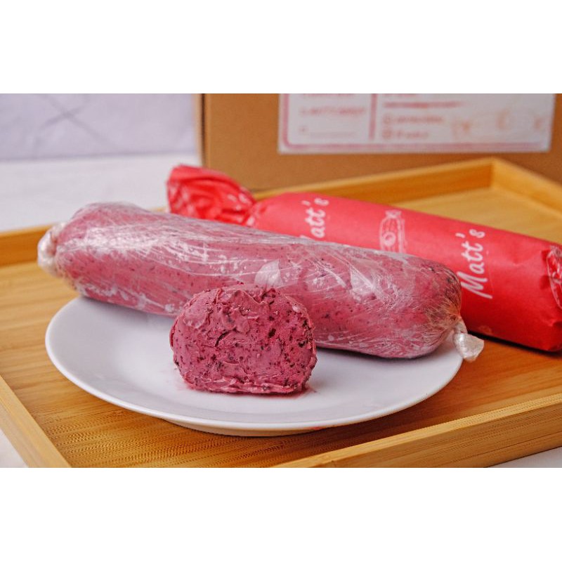 

RED WINE BUTTER ROLL