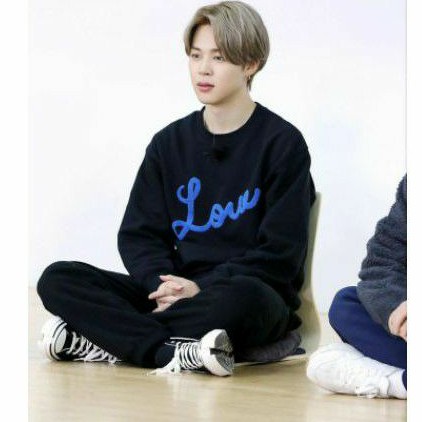 Basic Sweater BTS Jimin style Love x DNA logo Pop Up store  replika