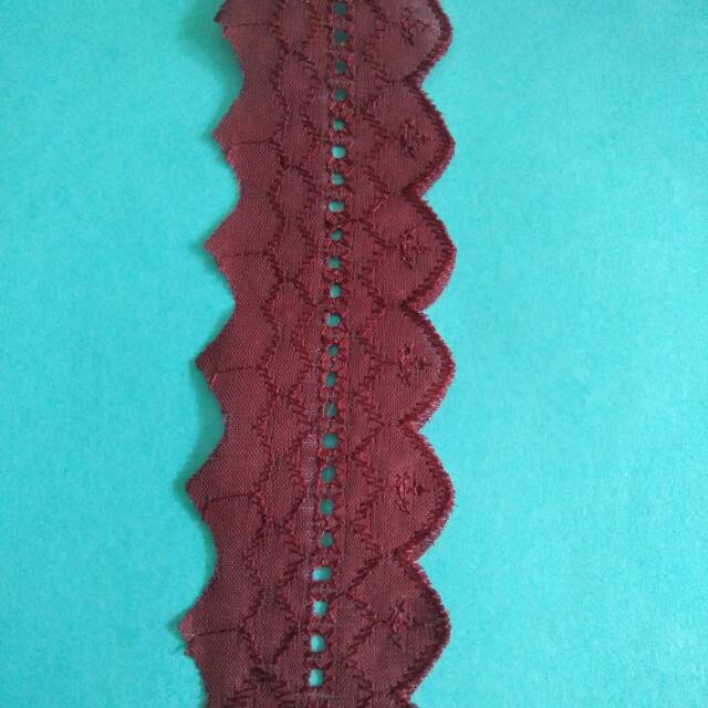 RENDA KATUN WARNA MERAH MARUN LEBAR 5CM HARGA 4000/METER