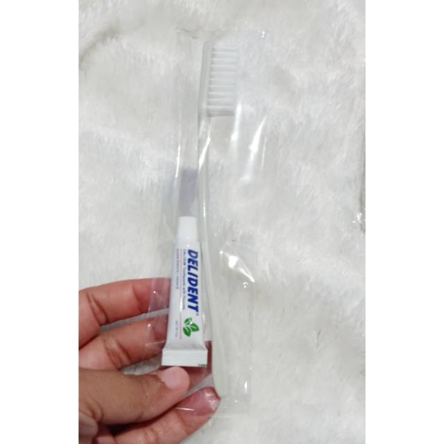 Paket sikat gigi + odol hotel