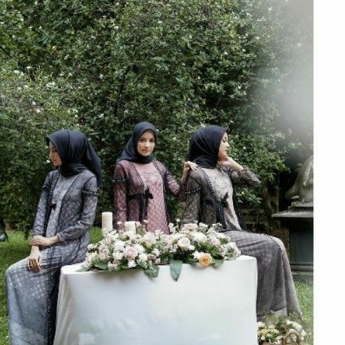 KAMILAA DRESS BY KALEELA