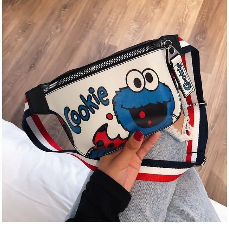 Waistbag import