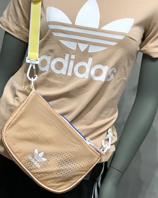 Adidas pouch kream