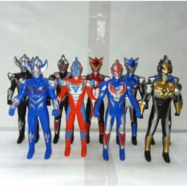 MAINAN ULTRAMAN LIGHTING ROBOT SPACEWAR ISI 9PCS READY STOCK