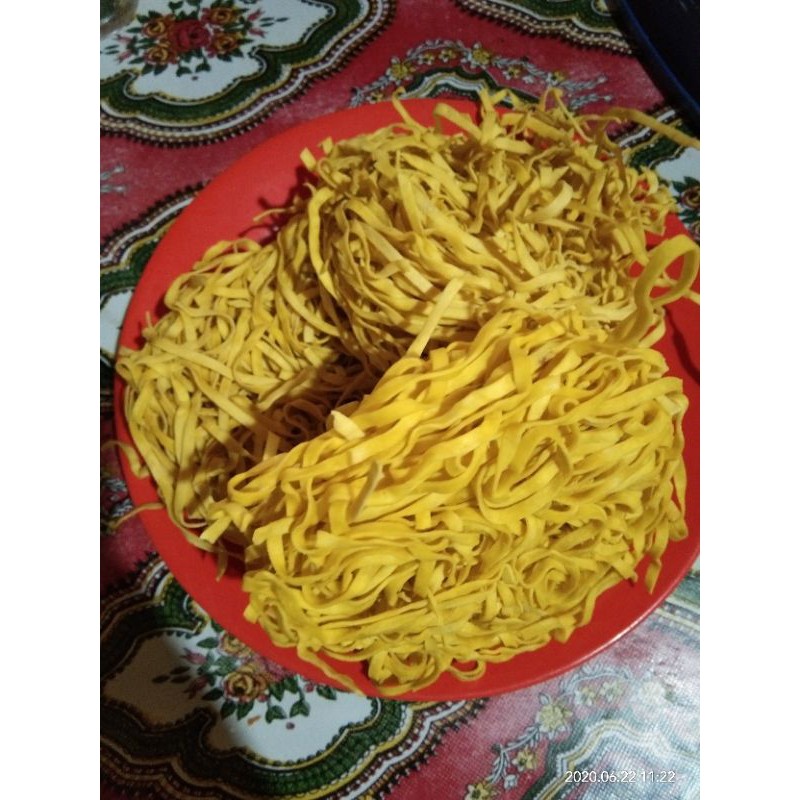 

Mie padang | Mie Kuning gepeng |500gram