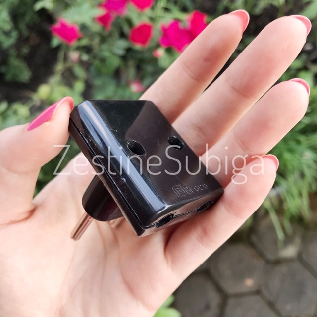 Steker T Hitam Mini Gepeng 810L Broco