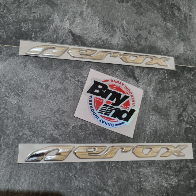 STICKER EMBLEM YAMAHA AEROX