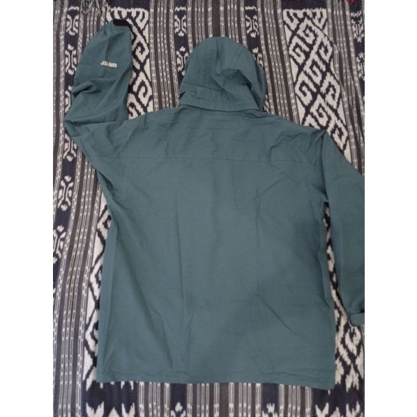 Jaket Youngone Gore-Tex