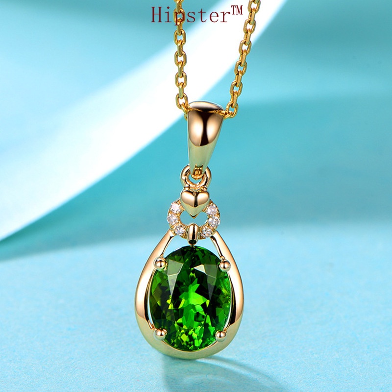 Elegant and Fashionable Green Tourmaline Pendant 18K Golden Clavicle Chain