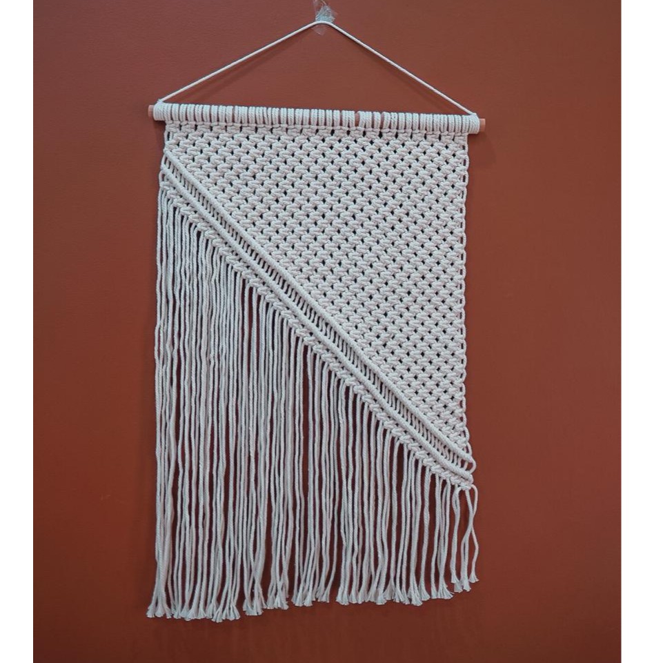 

SELLA MACRAME