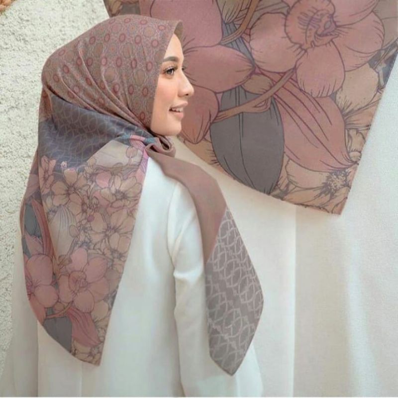 Terbaru !! Hijab Voal Segiempat Motif Siena Kerudung Segiempat Motif