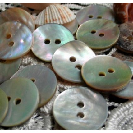 Shell Buttons Two Holes - Round Style (10 pcs)