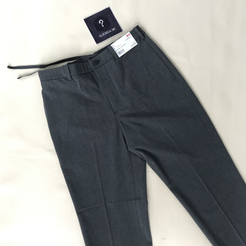 Celana Uniqlo ankle pants 2 way stretch