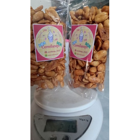

kacang bawang original berat 100 g