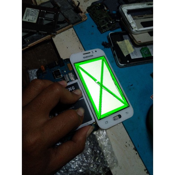 mesin lcd samsung j1 ace j111f