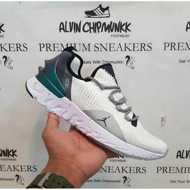 nike jordan react havoc