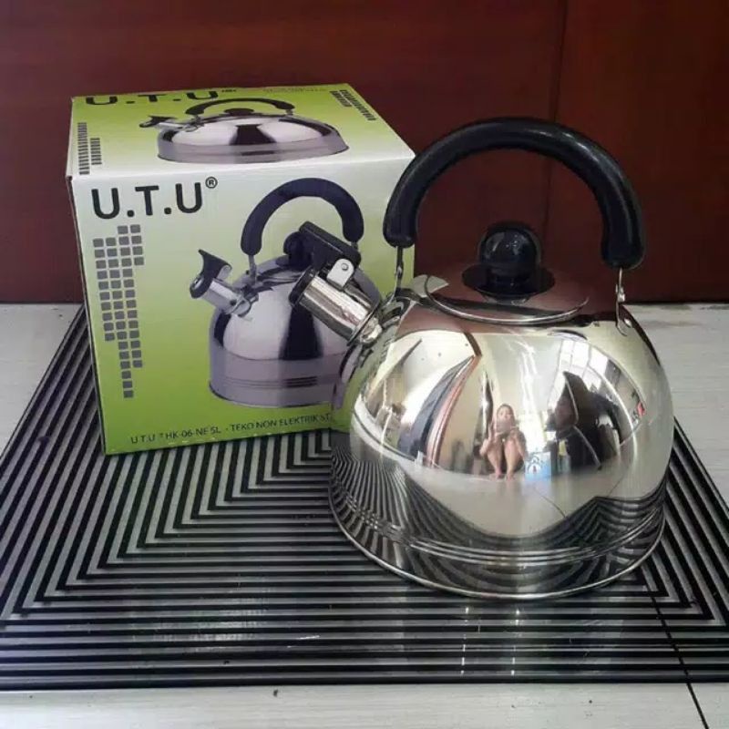 Teko  Yundai  , UTU.  Bunyi Siul Stainless Ceret Kettle Ketel Pemanas Air  , 5 , 7 liter