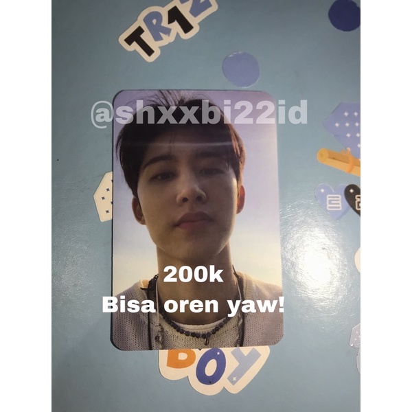 Photocard hanbin cahil waterfall seaside