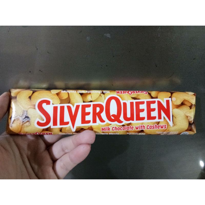 

Silver queen milk chocolate with cashews 62 gr