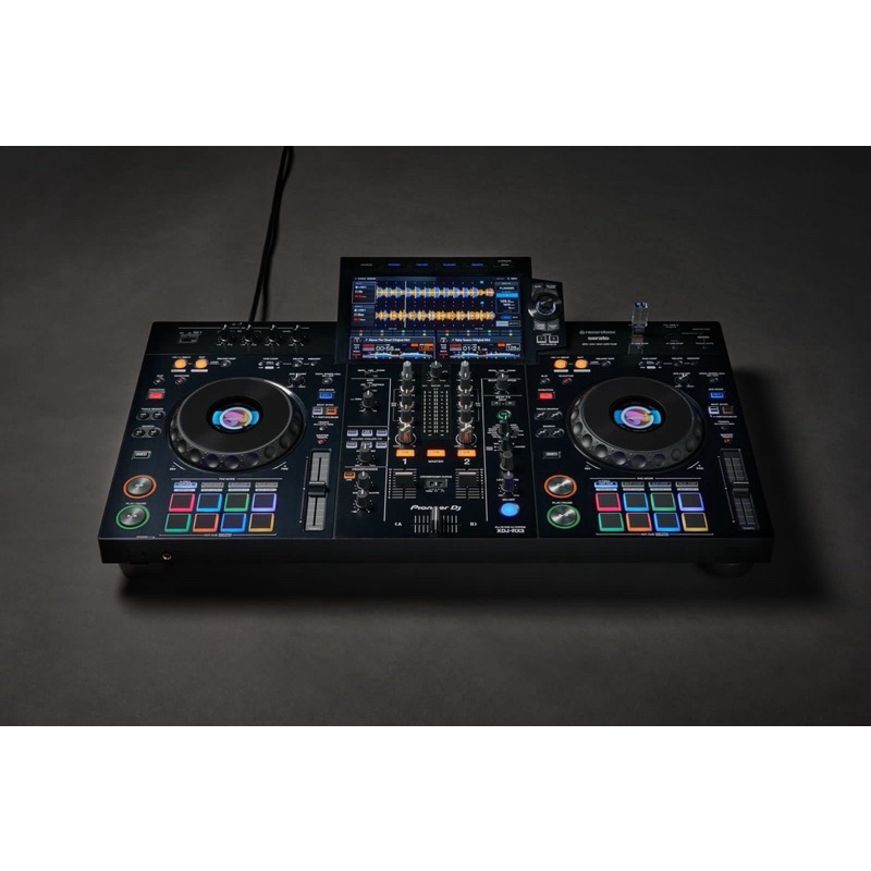 Pioneer XDJ-RX3 2 Channel stand alone DJ system with LCD 10'1 inch