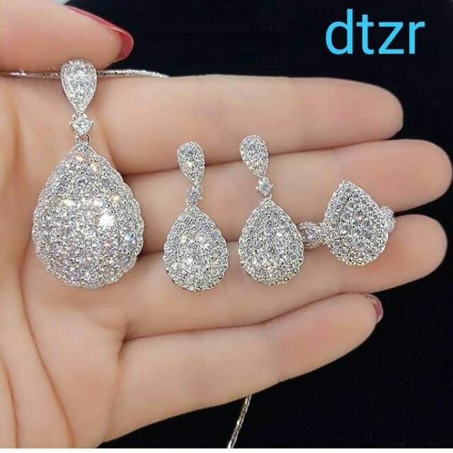 Promo Set  labu berlian eropa (Kalung Swarovski Anting Cincin Perhiasan Aksesoris Silver Kilat Anti Karat