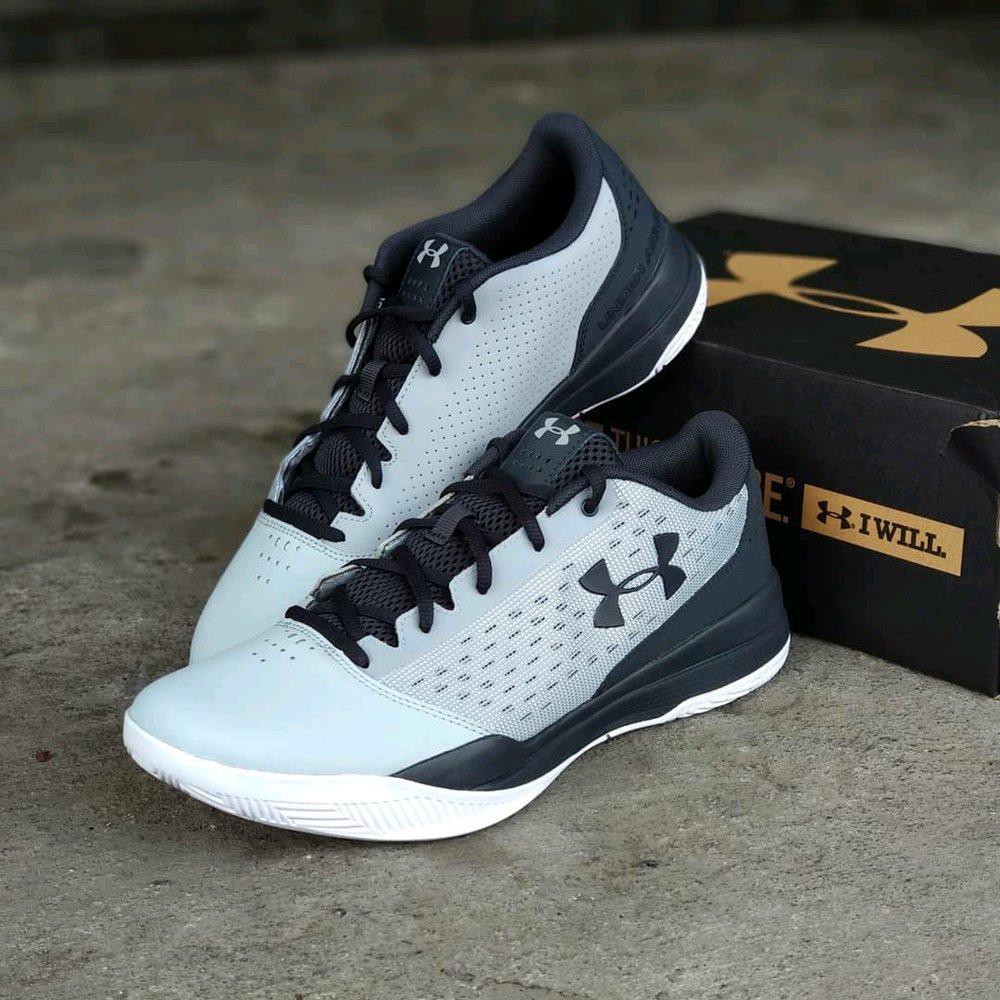 jet low under armour