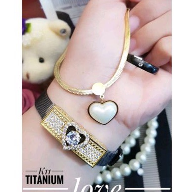 Titanium Set Perhiasan Wanita Love 68221