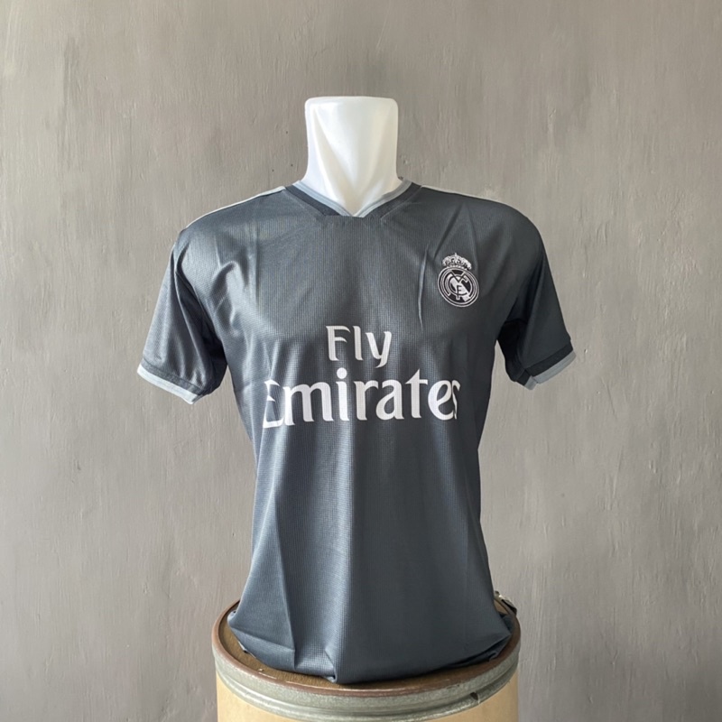 Jersey Bola Real Madrid Away Seven Stars