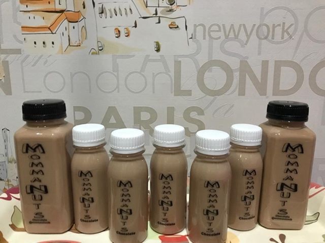 

Almond milk mommanutsmilk