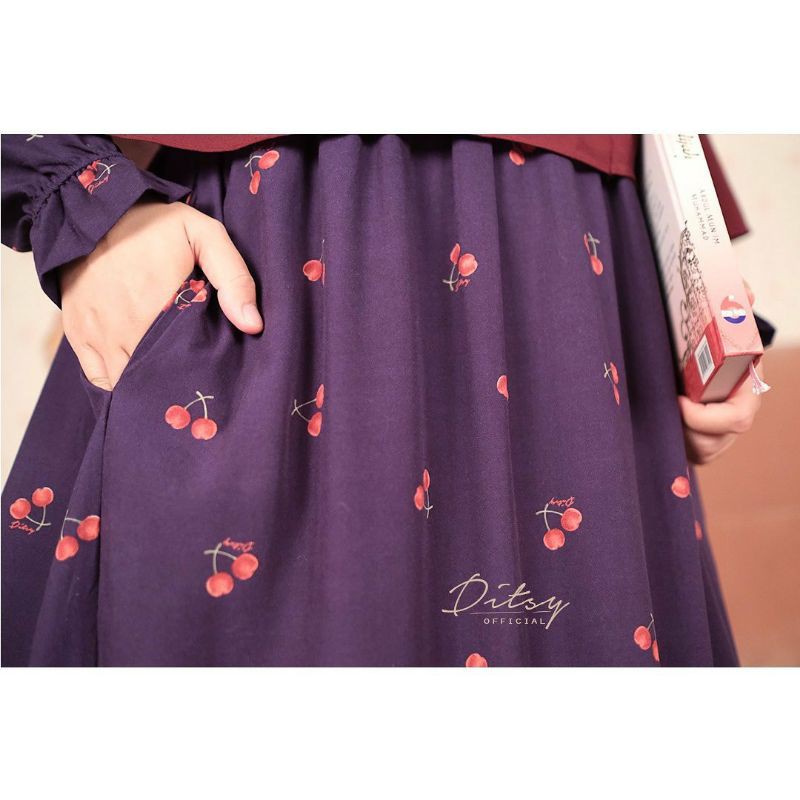 Ditsy Preloved Cherry Ink Purple VVGC
