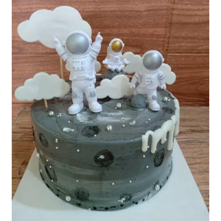 

Birthday Cake Astronaut & Army (Tentara)