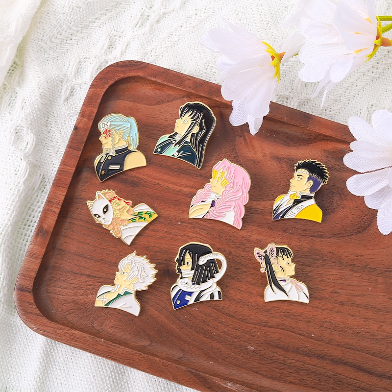 Qihe Bros Pin Enamel Karakter Anime Untuk Aksesoris Tas Ransel / Pakaian