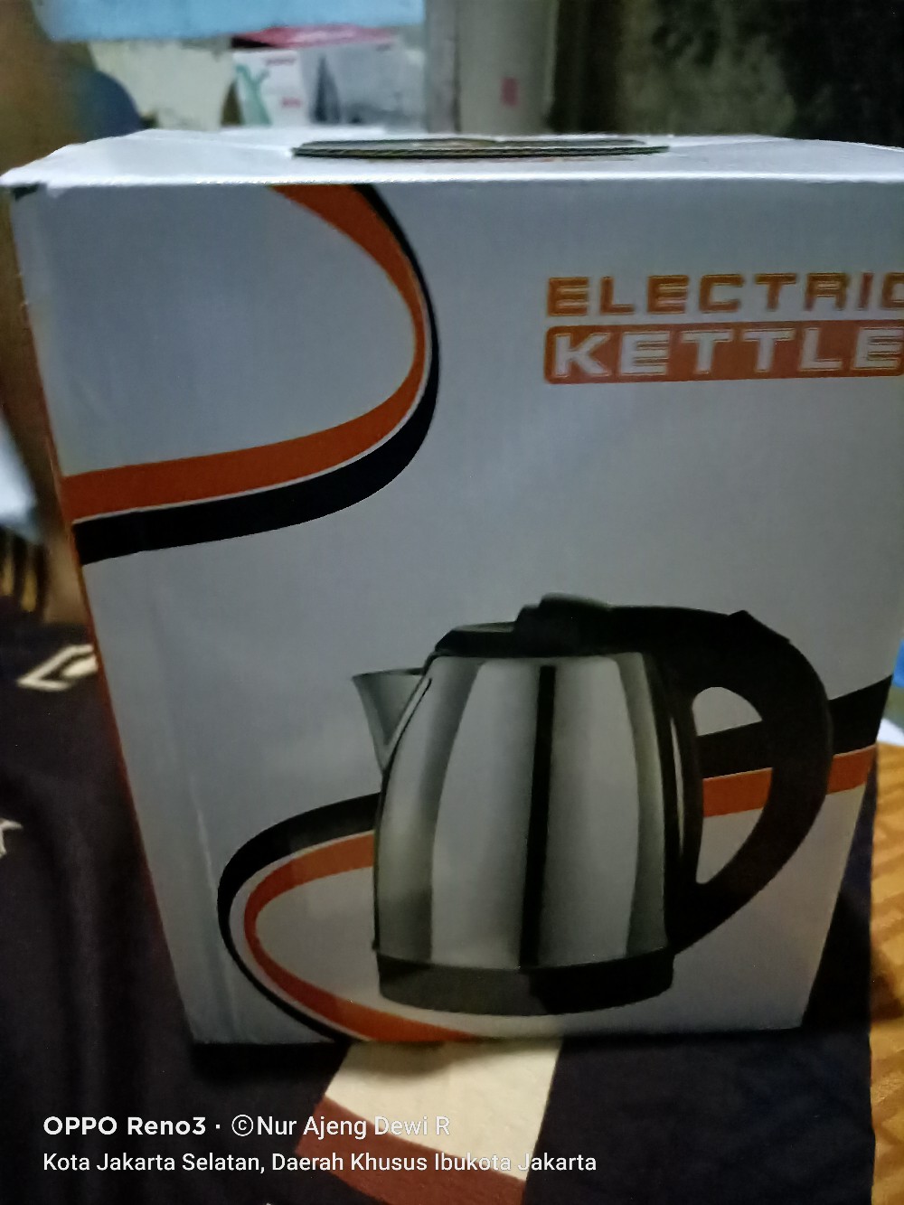 Electric Kettle Teko Pemanas Air Kapasitas 1.5l / 0.8l / Kettle Lipat Portable 0.6l