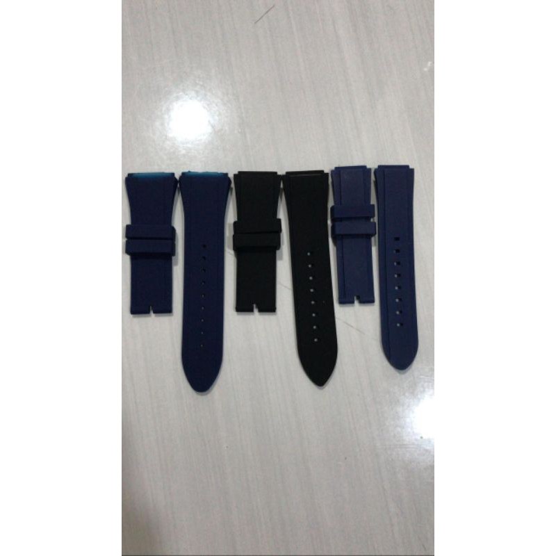 Tali Jam tangan karet guess
