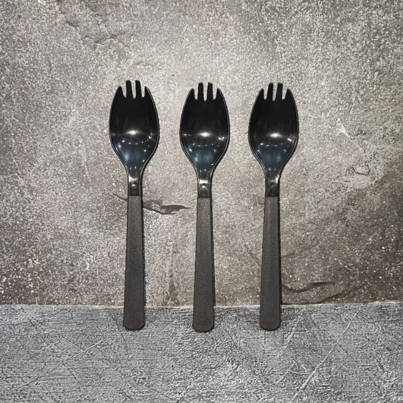 Jual Spork Sendok Garpu 2in1 Plastik Hitam Isi 25 Pcs Shopee Indonesia